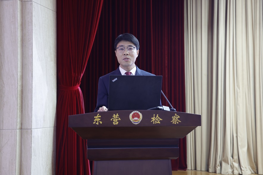 1王栋.jpg